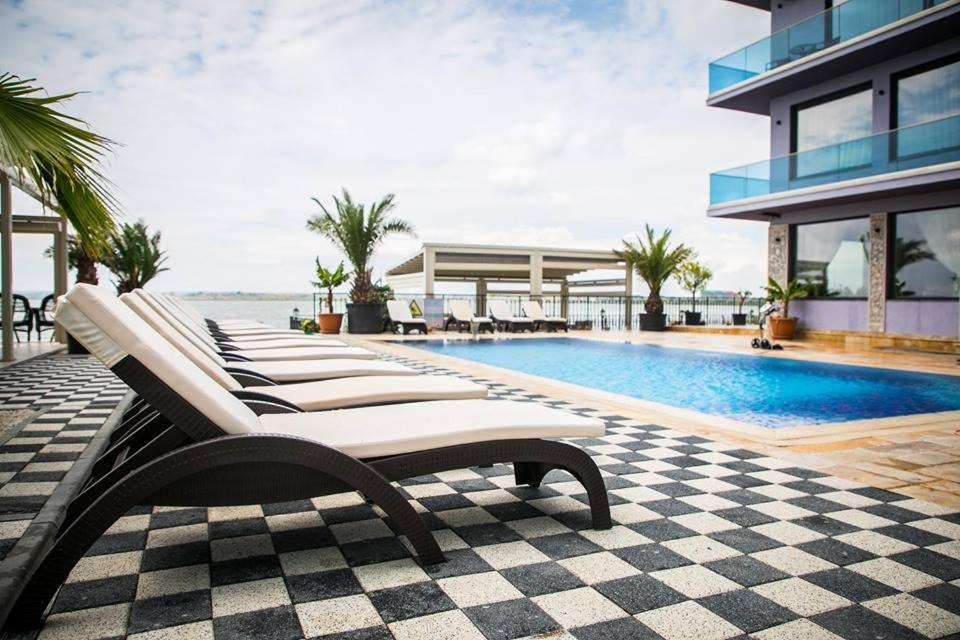 Almar Lake View Boutique H Adults Only مامايا المظهر الخارجي الصورة