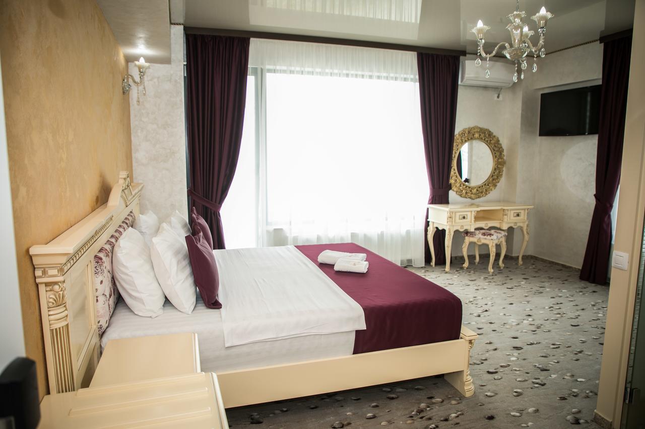Almar Lake View Boutique H Adults Only مامايا المظهر الخارجي الصورة