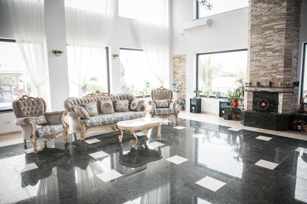 Almar Lake View Boutique H Adults Only مامايا المظهر الخارجي الصورة