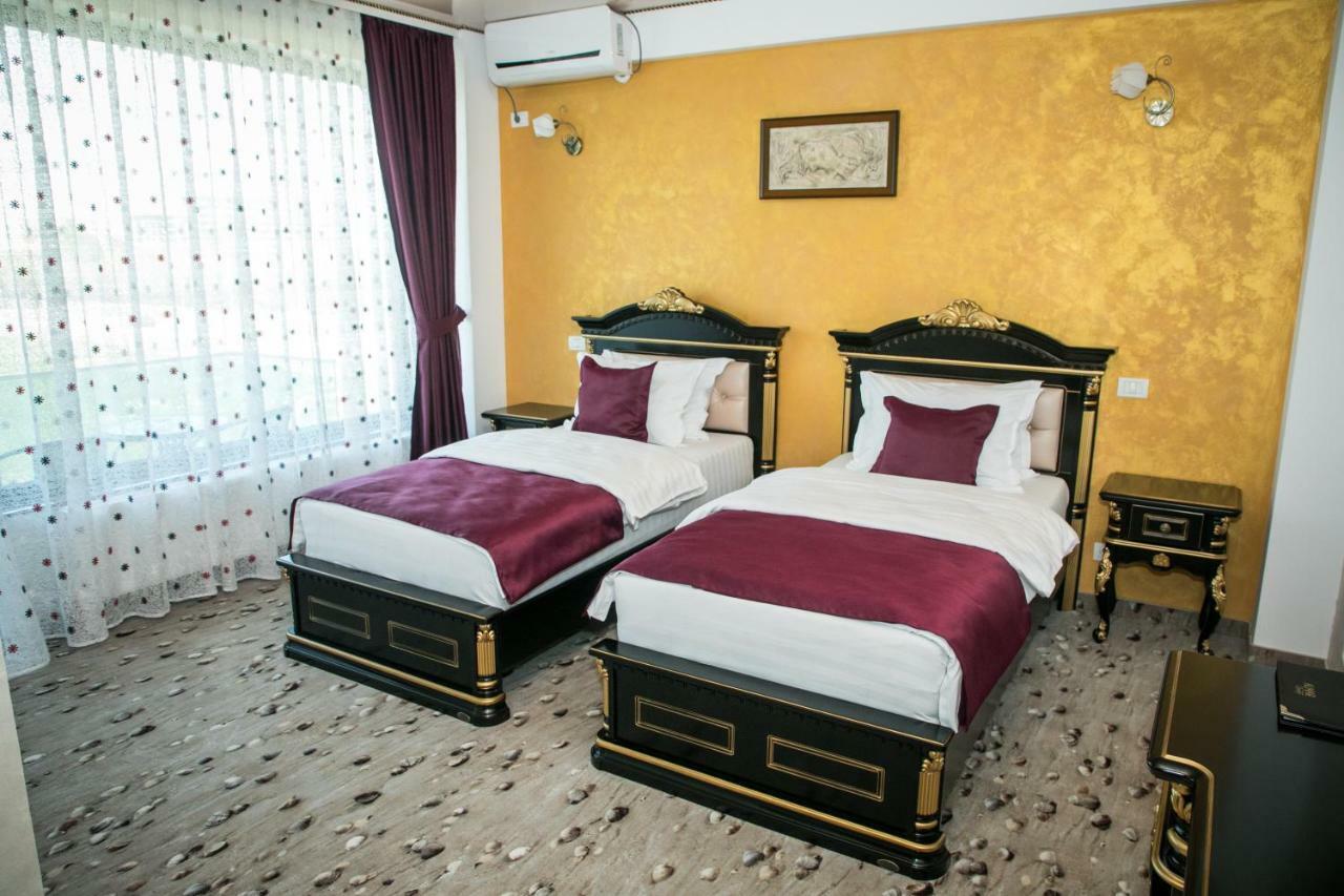 Almar Lake View Boutique H Adults Only مامايا المظهر الخارجي الصورة