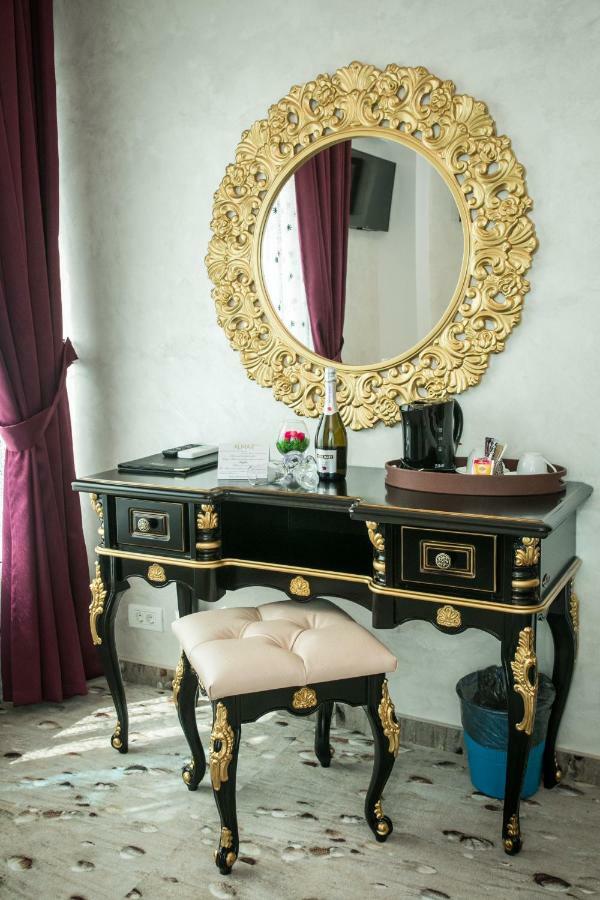 Almar Lake View Boutique H Adults Only مامايا المظهر الخارجي الصورة