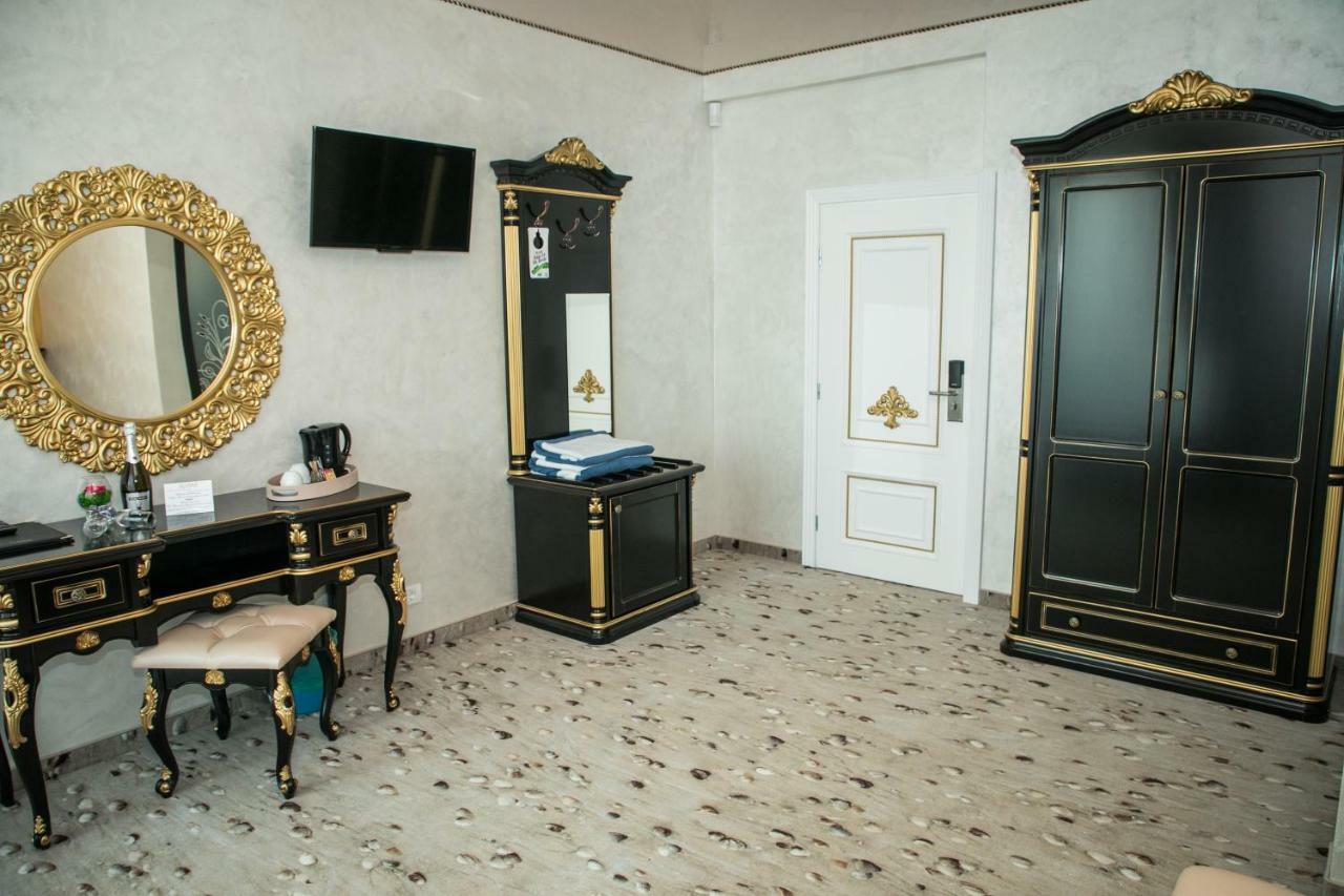 Almar Lake View Boutique H Adults Only مامايا المظهر الخارجي الصورة