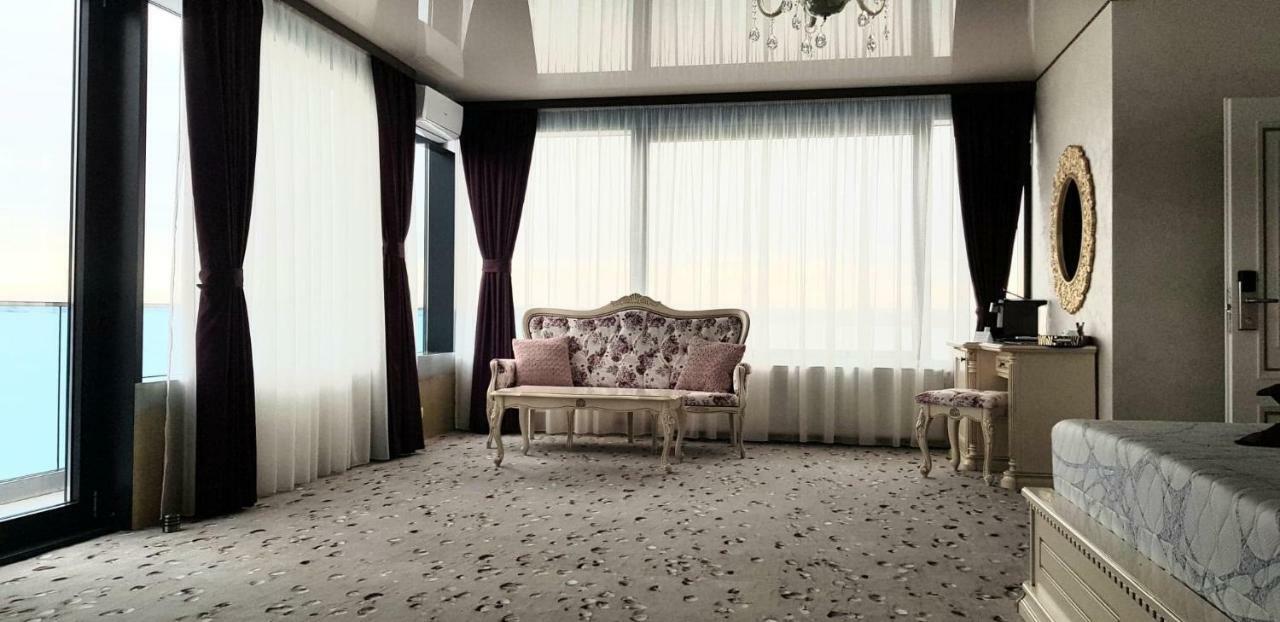 Almar Lake View Boutique H Adults Only مامايا المظهر الخارجي الصورة
